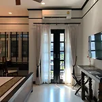 99 The Heritage Hotel